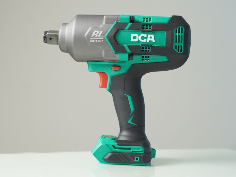 Máy siết bu lông dùng pin 20V DCA ADPB998DM (1 pin 5AH, sạc)