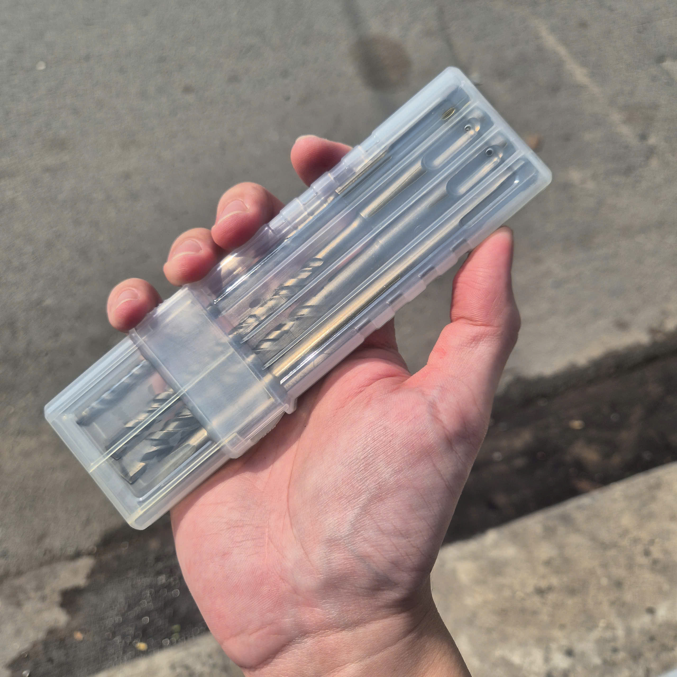 Máy khoan bê tông 3 chức năng dùng pin 20V Total TRHLI20268 (Chưa Pin & Sạc)	