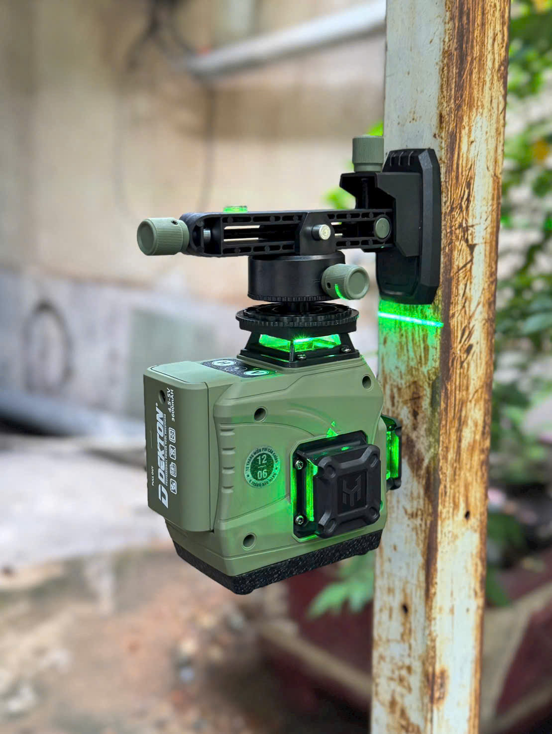 Máy Laser cân mực Dekton 12 tia xanh DK DK-LS1201XPRO