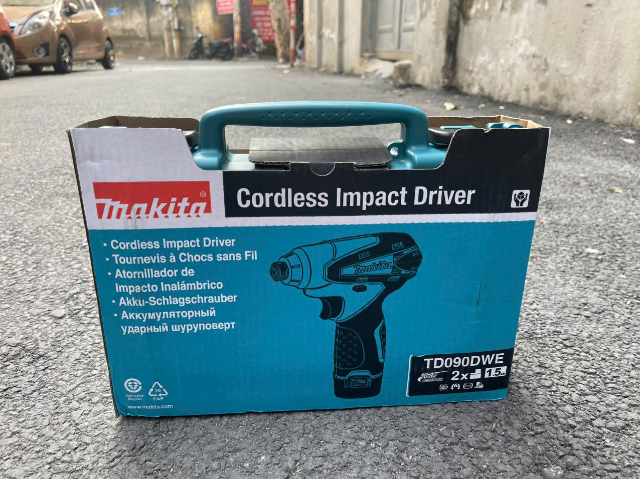 Máy vặn vít dùng pin Makita TD090DWE