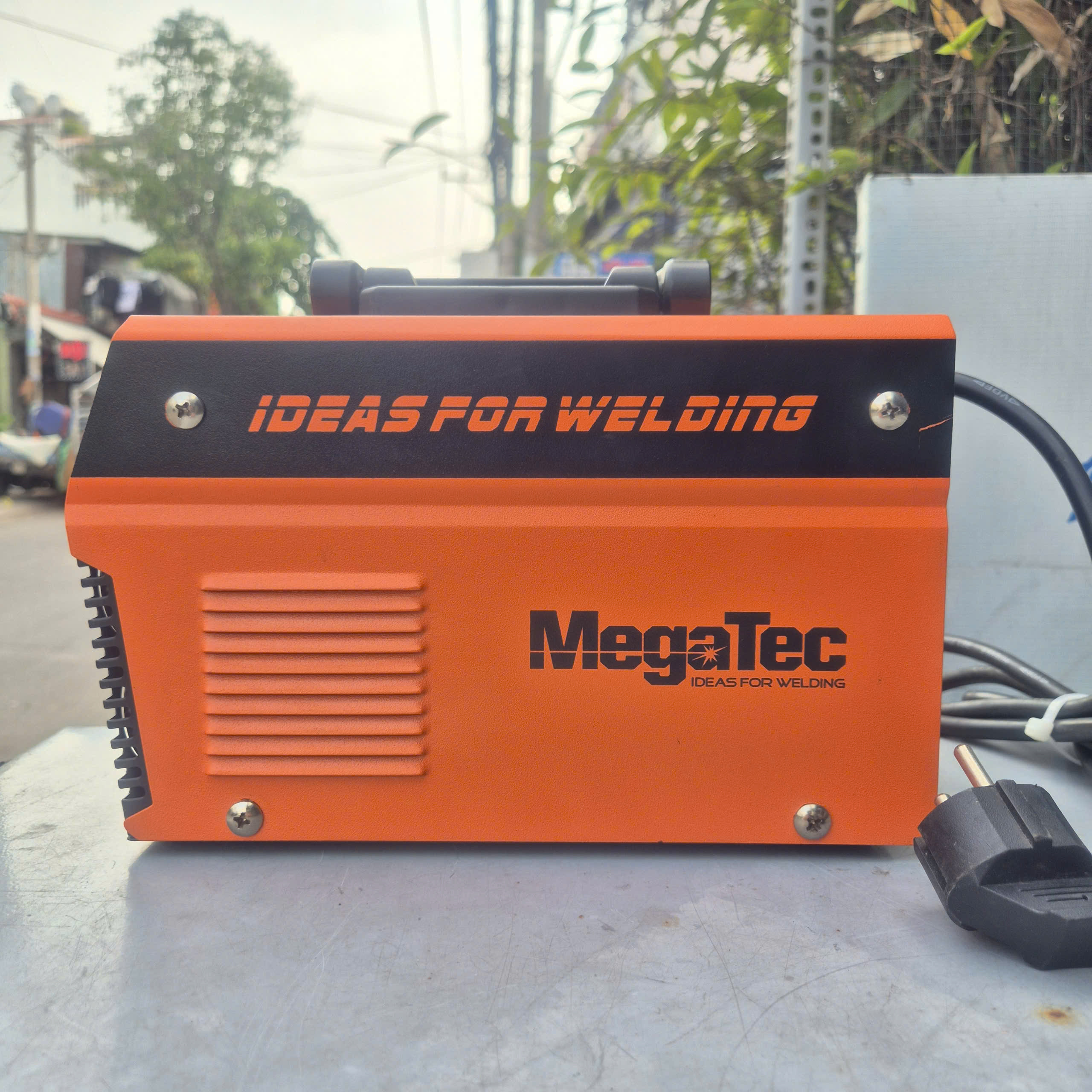  Máy hàn điện tử Megatec ECL-120EF ARC-120