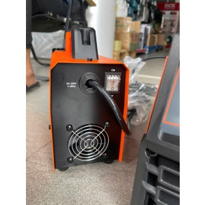 Máy hàn que Megatec ARC-200