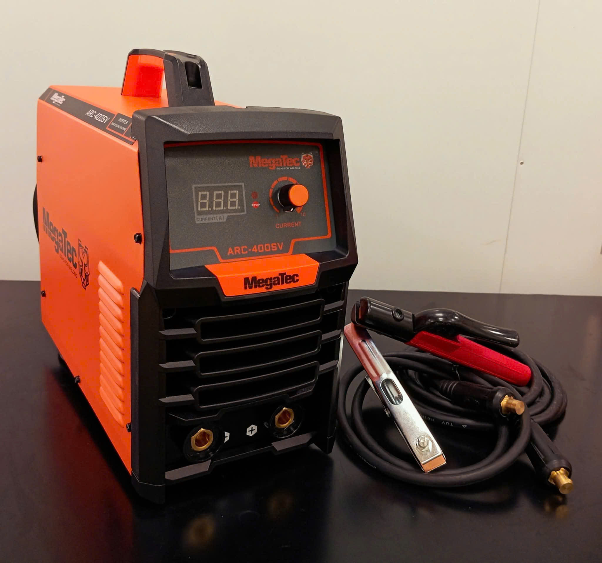 Máy hàn que Megatec ARC-400SV