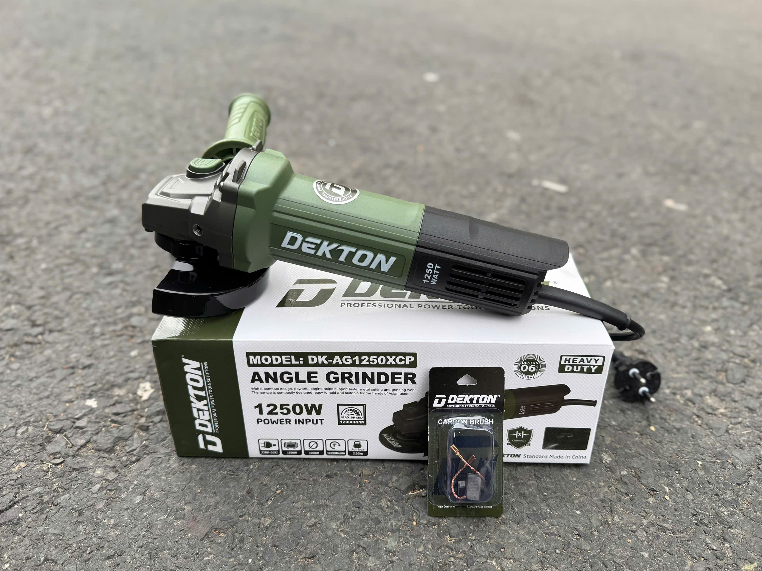 Máy mài tay ngắn công tắc đuôi DEKTON DK-AG1250XCP – 1250W