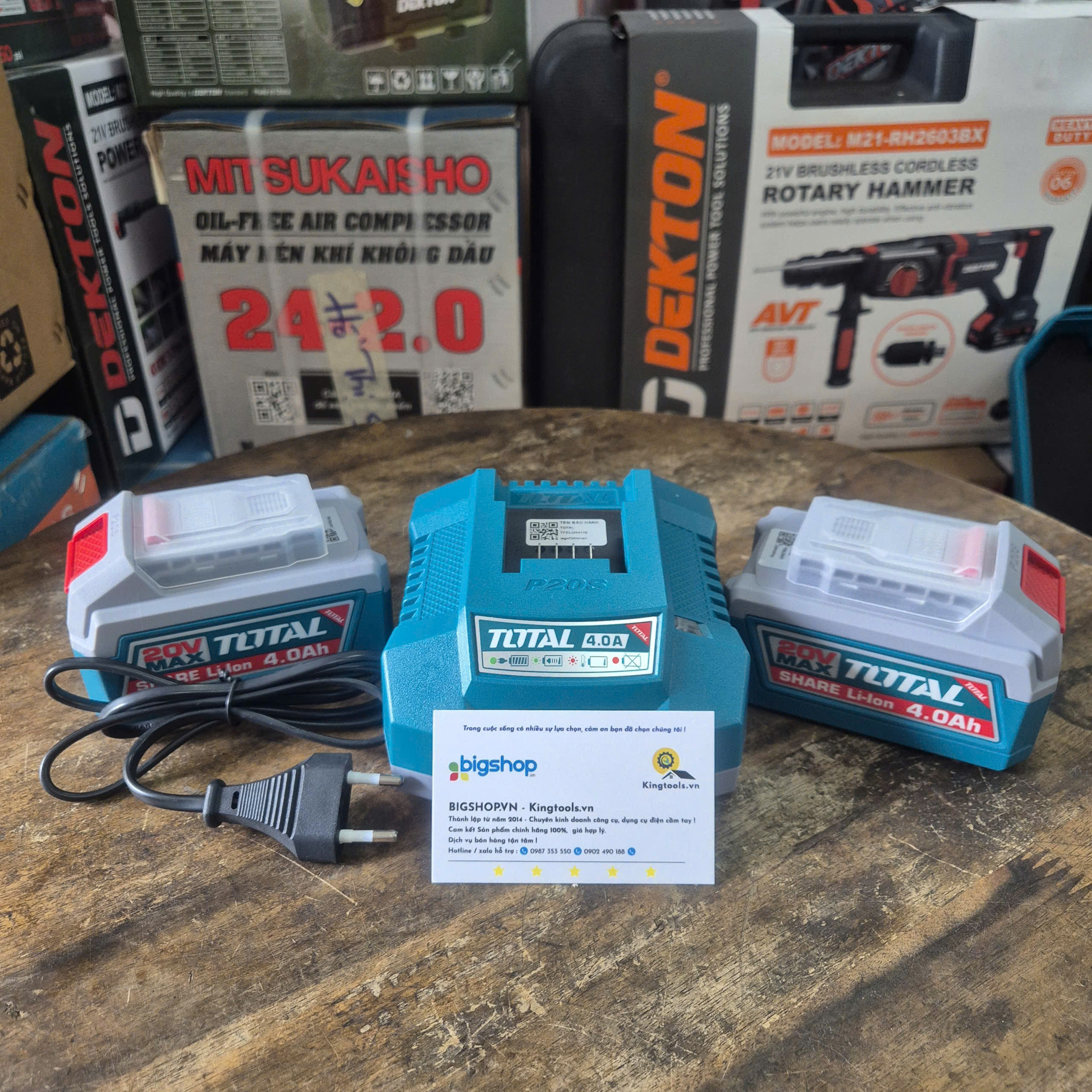 Máy Bắn Đinh Bê Tông Dùng Pin 20V TOTAL TCNLI9008 (2 Pin 4.0Ah và 1 Sạc)