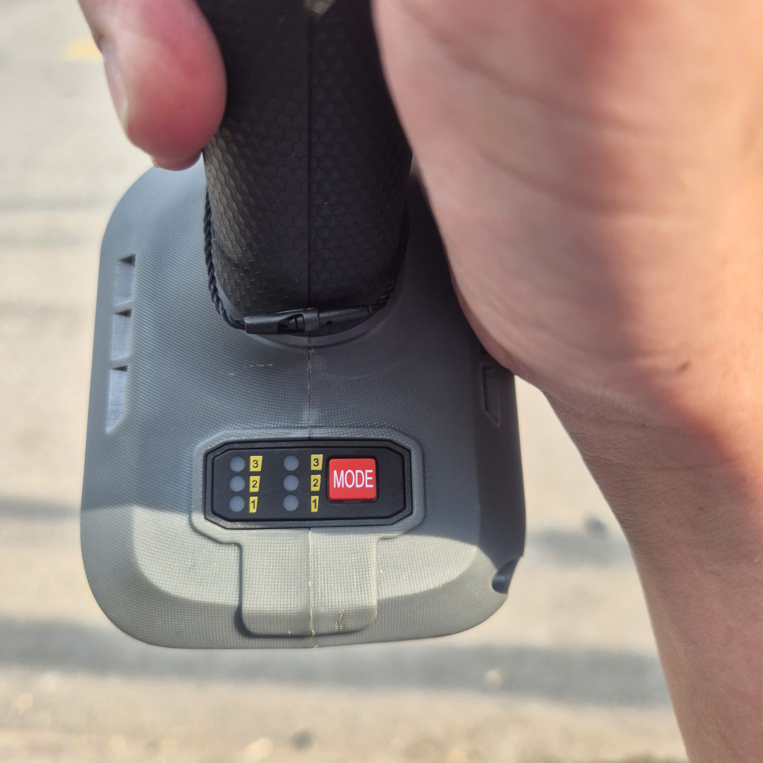 Thân máy mài pin HUKAN G2-A8500CP (Gen 2) – 3 tốc độ