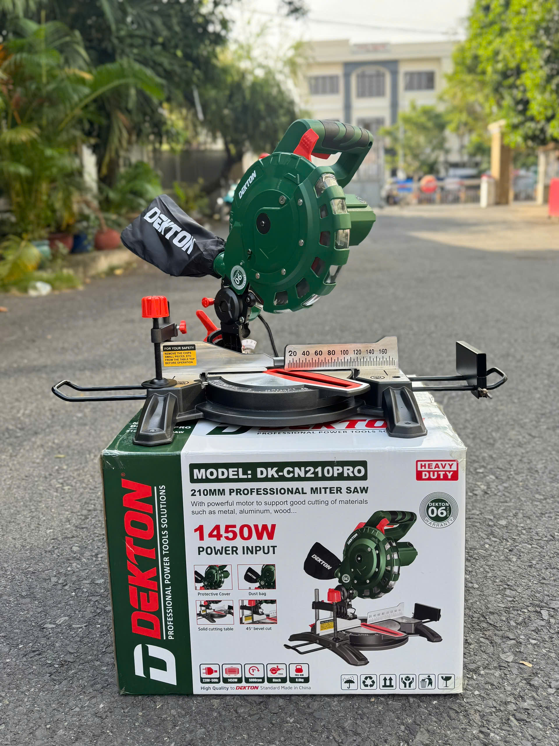 Máy Cắt Nhôm, Cắt Gỗ 210mm DETKTON DK-CN210PRO 1450W