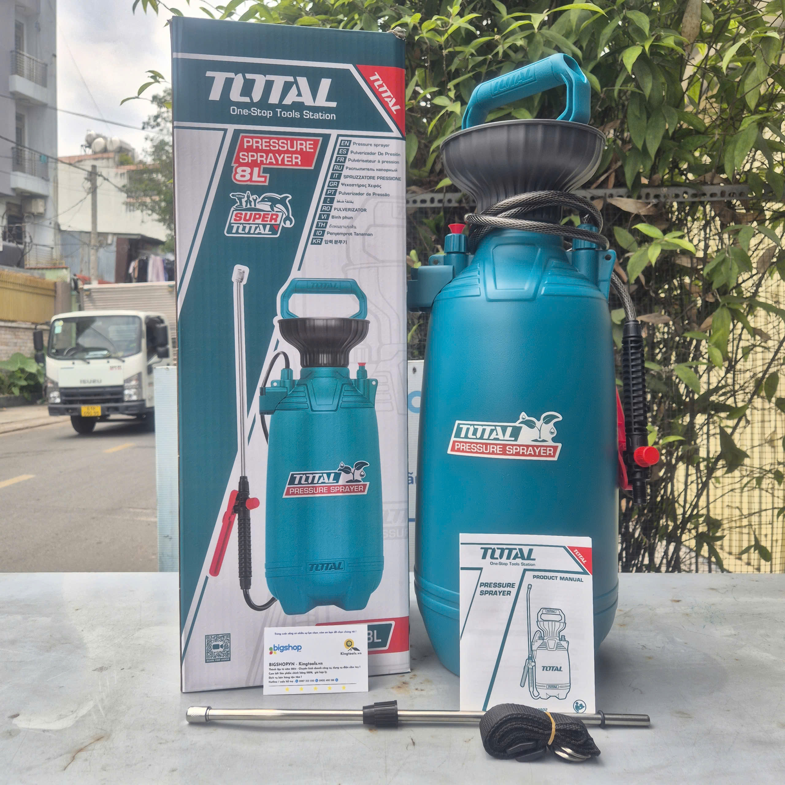 Bình xịt nước 8 lít Total THSPP30802 2.5Bar