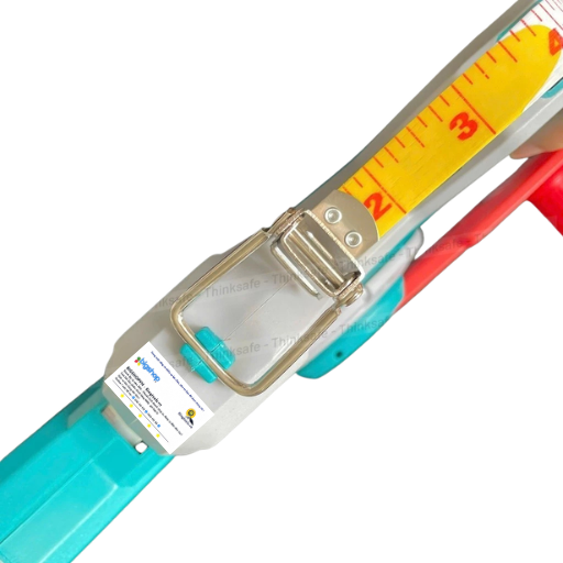 Thước dây sợi thủy tinh 100m x 15mm Total TMTF181006