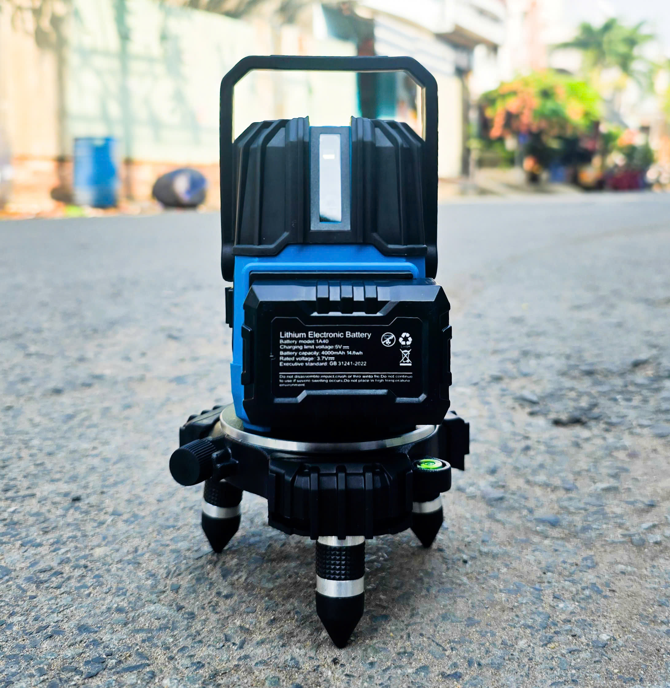 Máy cân mực Laser 5 tia xanh 4000mAh Classic CLA-421G