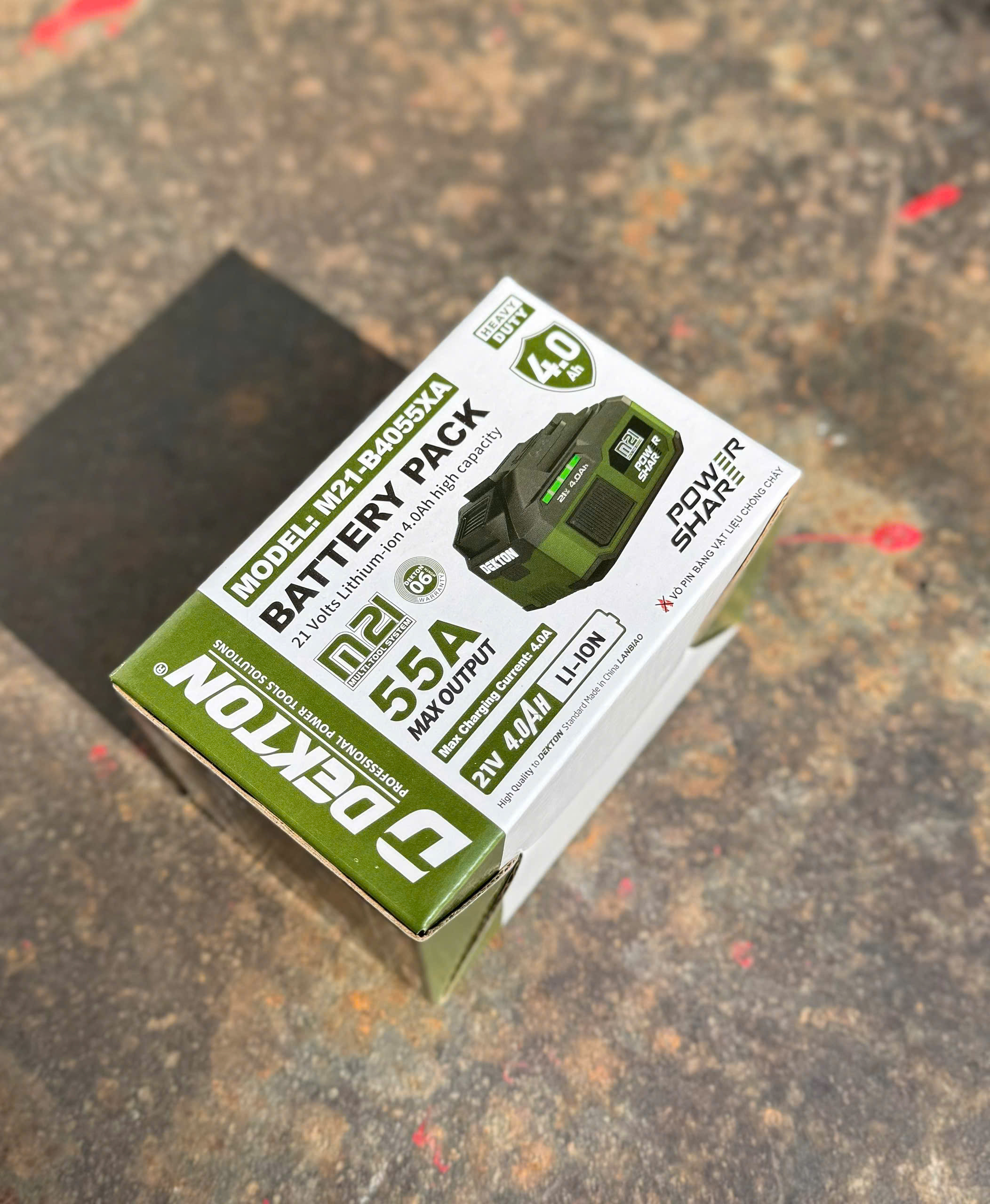 Pin Dekton 21V M21-B4055XA 4.0Ah