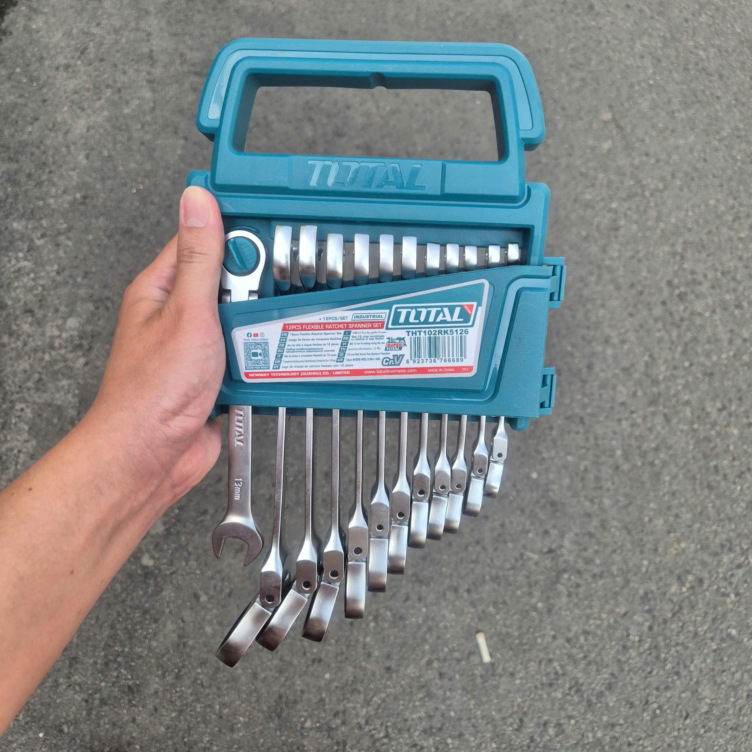 Bộ 24 cờ lê miệng vòng xoay chiều 8-19mm TOTAL THT103RK246