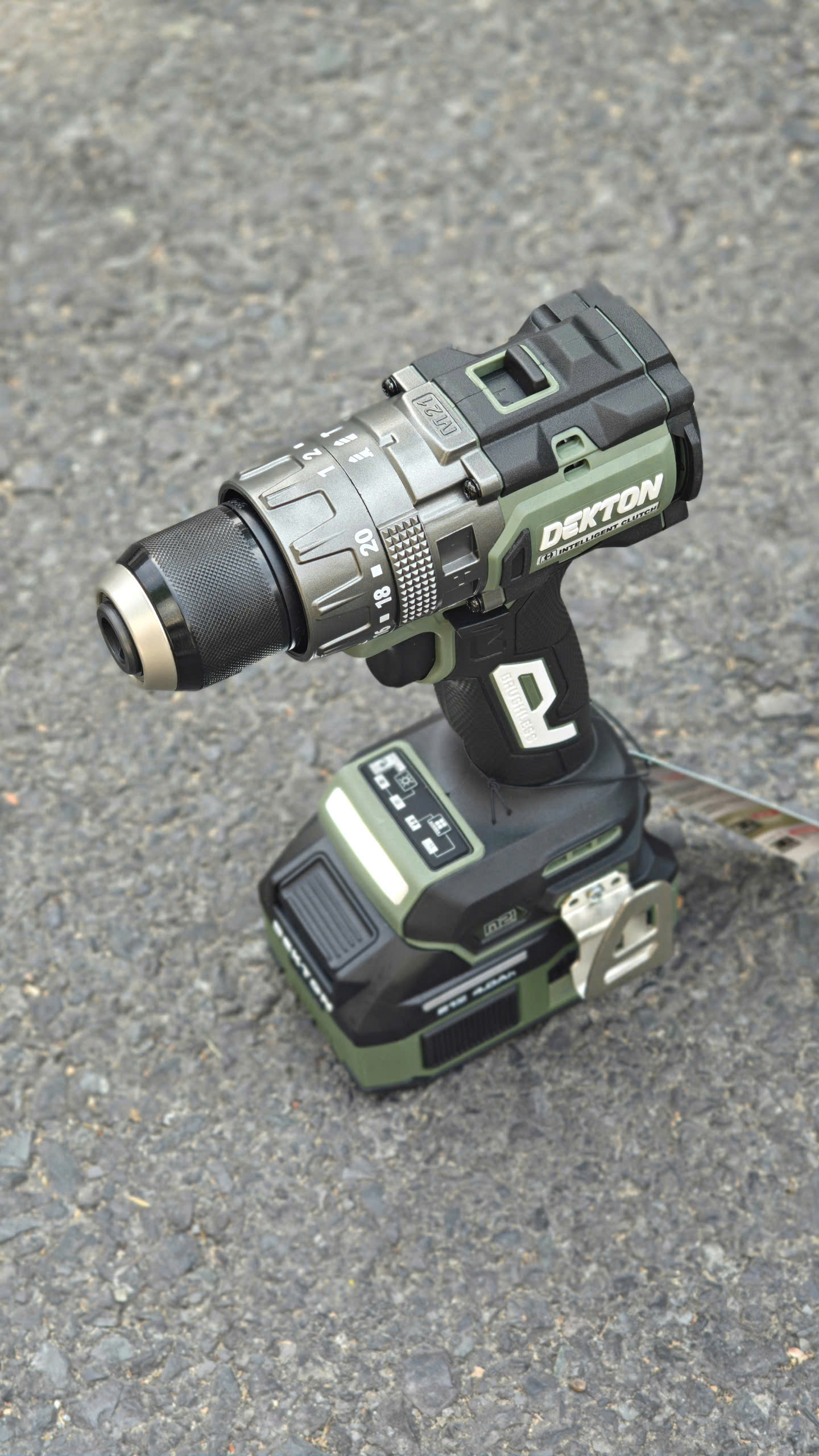 Máy khoan pin 3 chức năng DEKTON M21-ID13100PRO / M21-ID13100XPRO