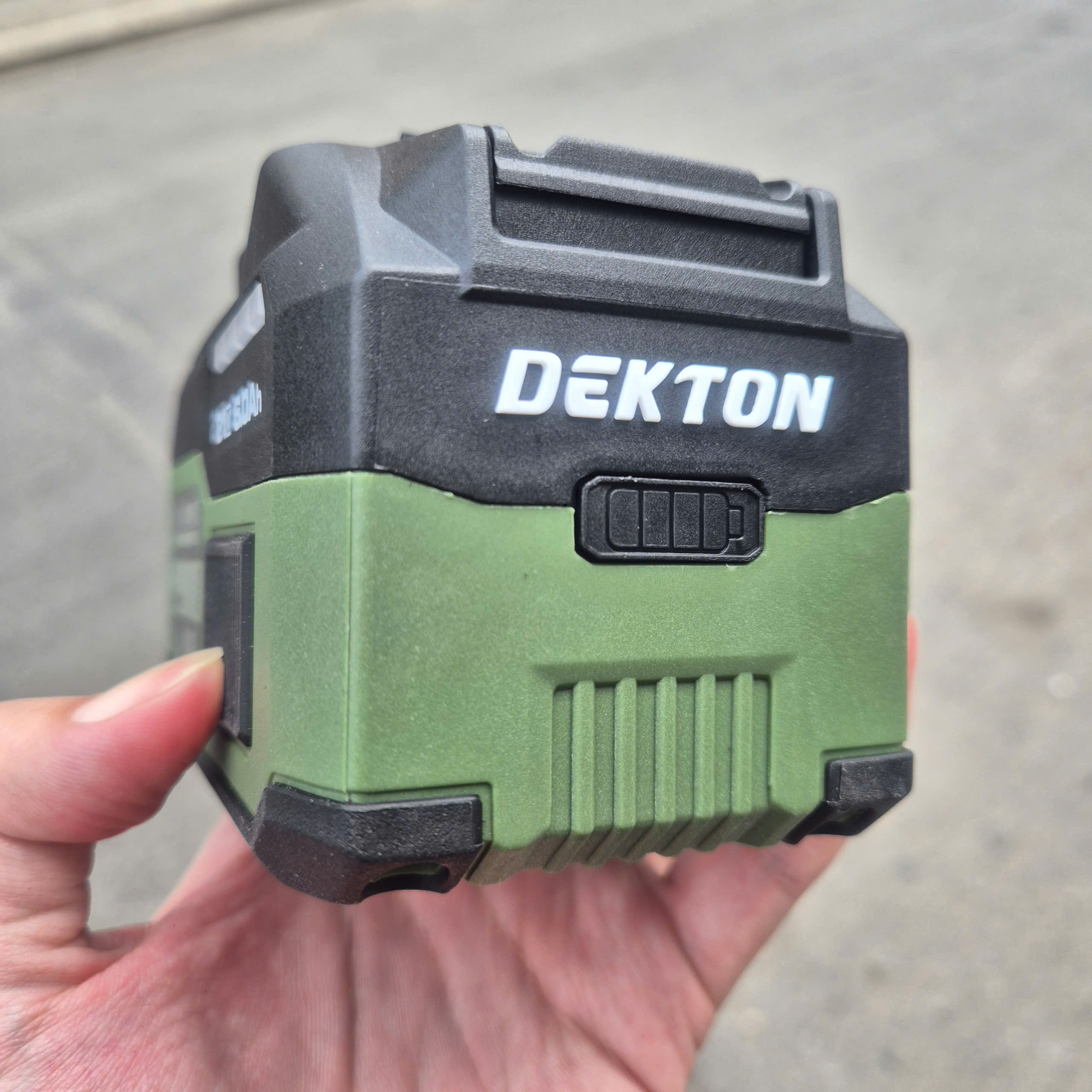 Pin 21V 6.0Ah Dekton M21-B6095XA – Dòng Xả Cao 95A