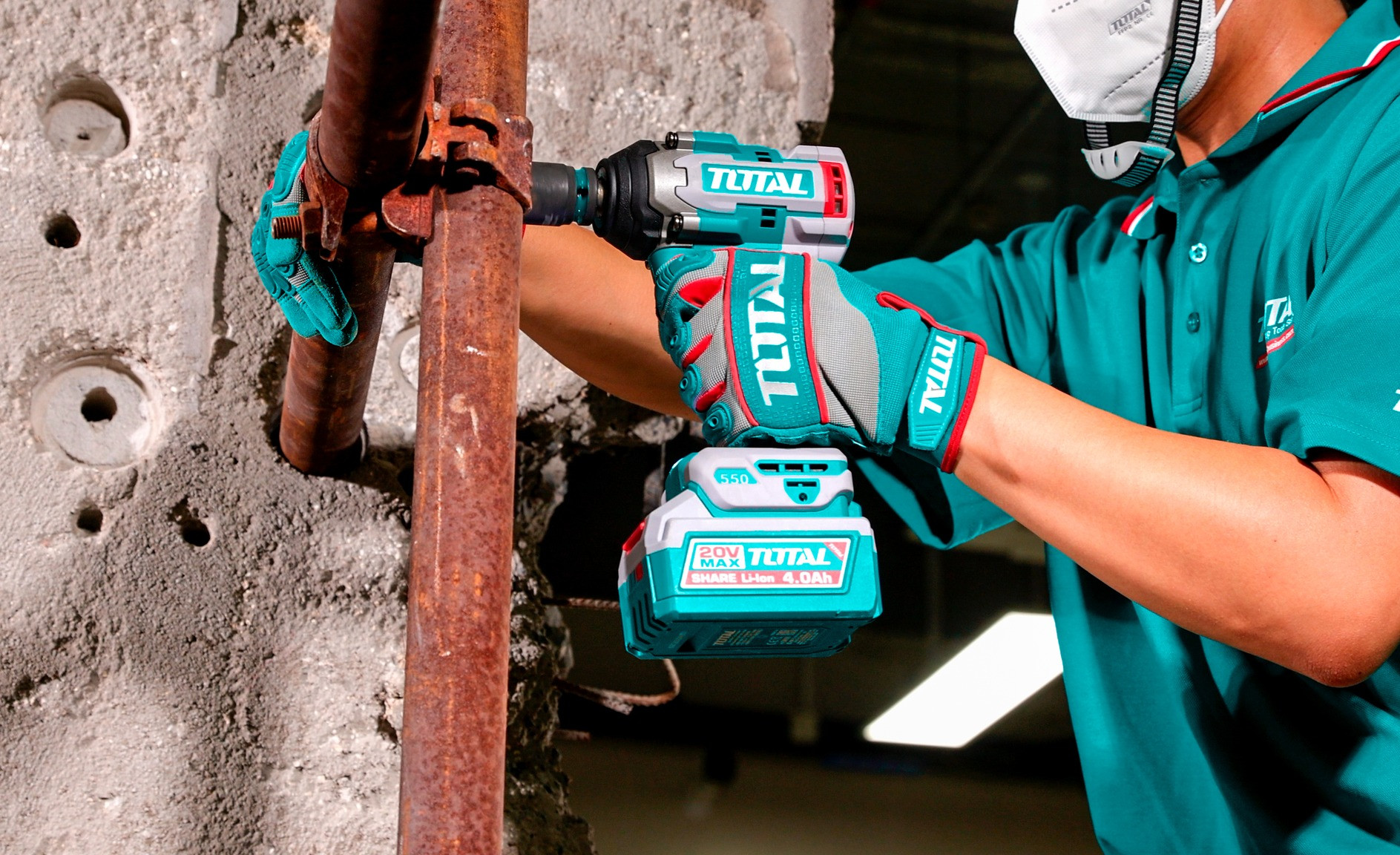 Máy siết bulong pin 20V TOTAL TIWLI2055 (2 Pin 4.0 Ah, 1 Sạc - 700N)