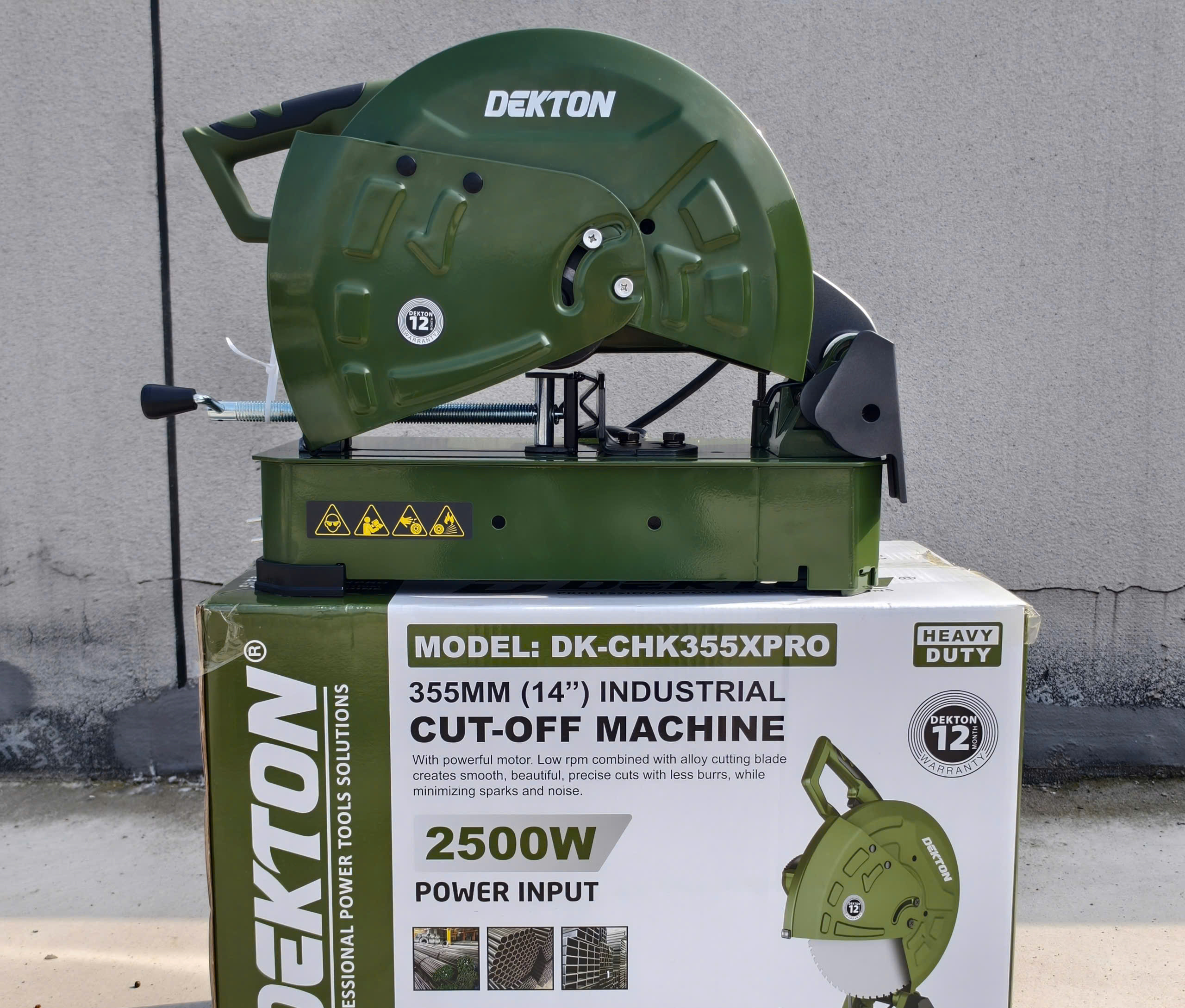 Máy cắt hợp kim tua chậm DEKTON DK-CHK355XPRO (CS 2500W)