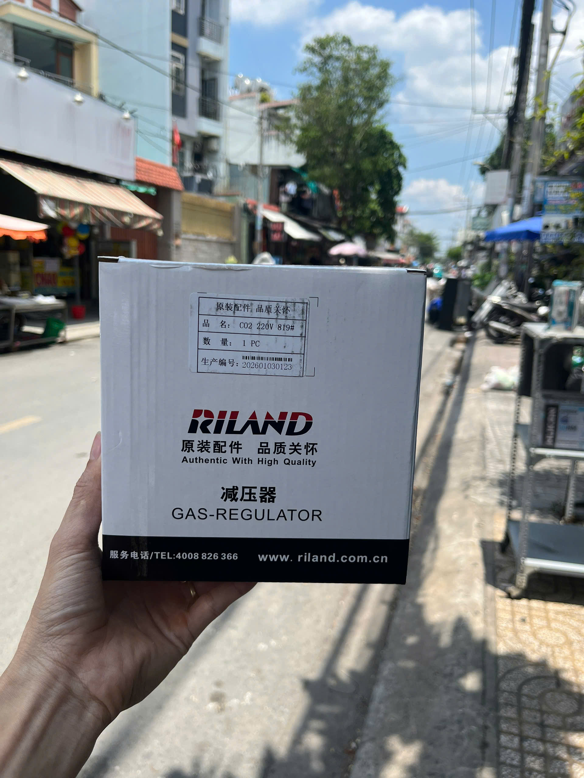 Đồng hồ khí CO2/220V của máy hàn Mig Riland RL-M-DHK03