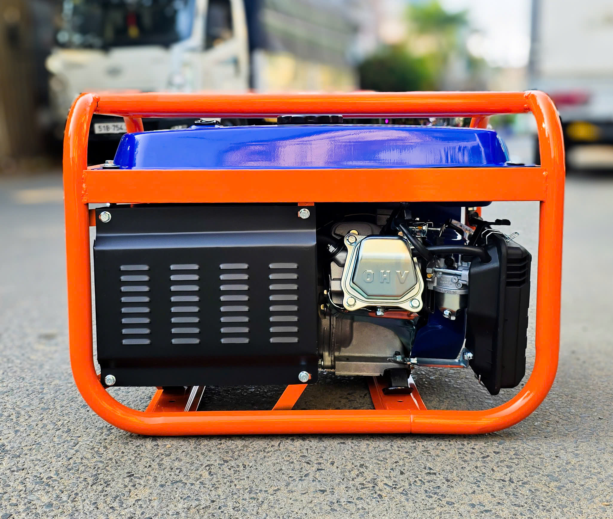 Máy phát điện chạy xăng 3.2KW Dewoo DW4500