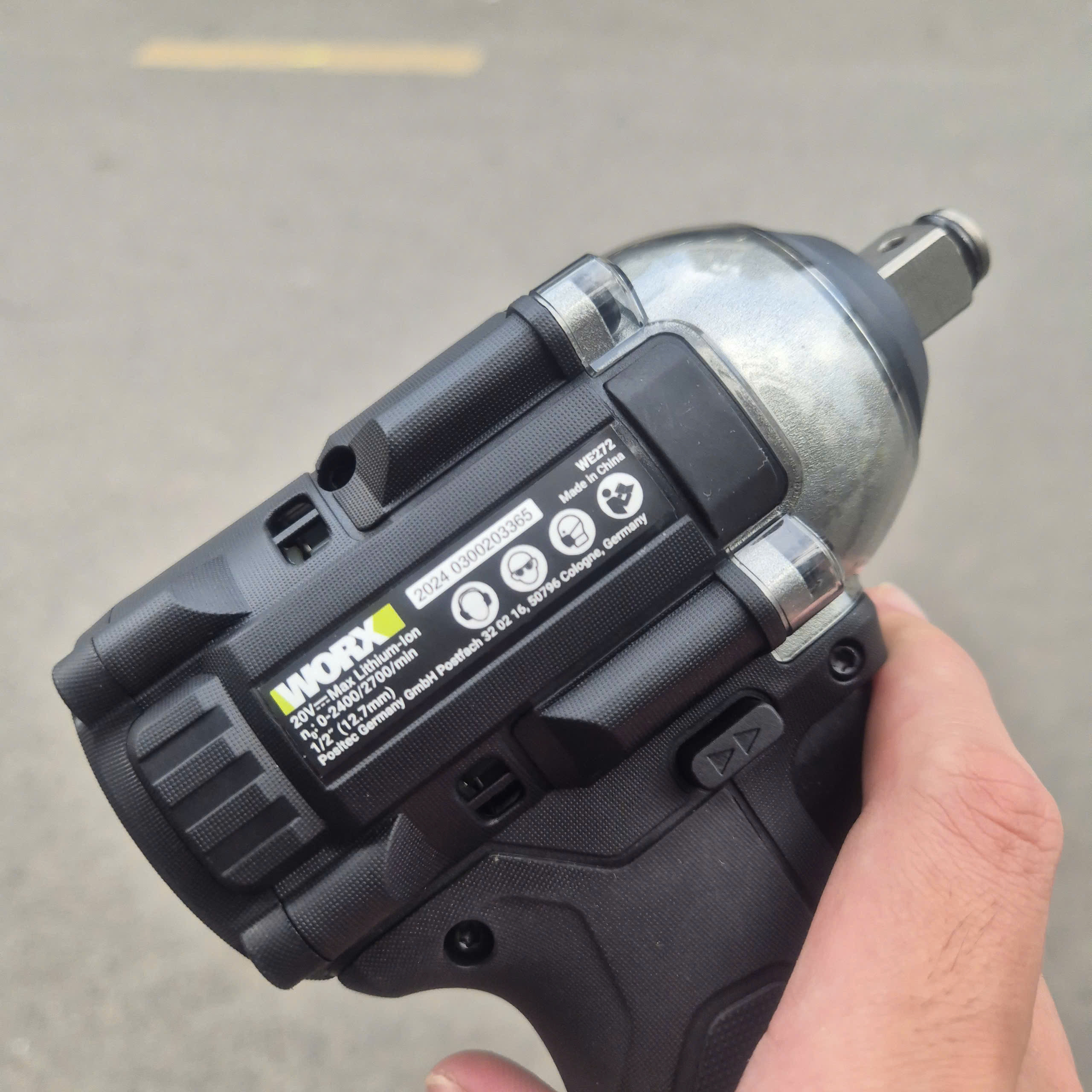 Máy siết bulong dùng pin 20V WORX WE272 (2 pin 4.0Ah và 1 sạc)