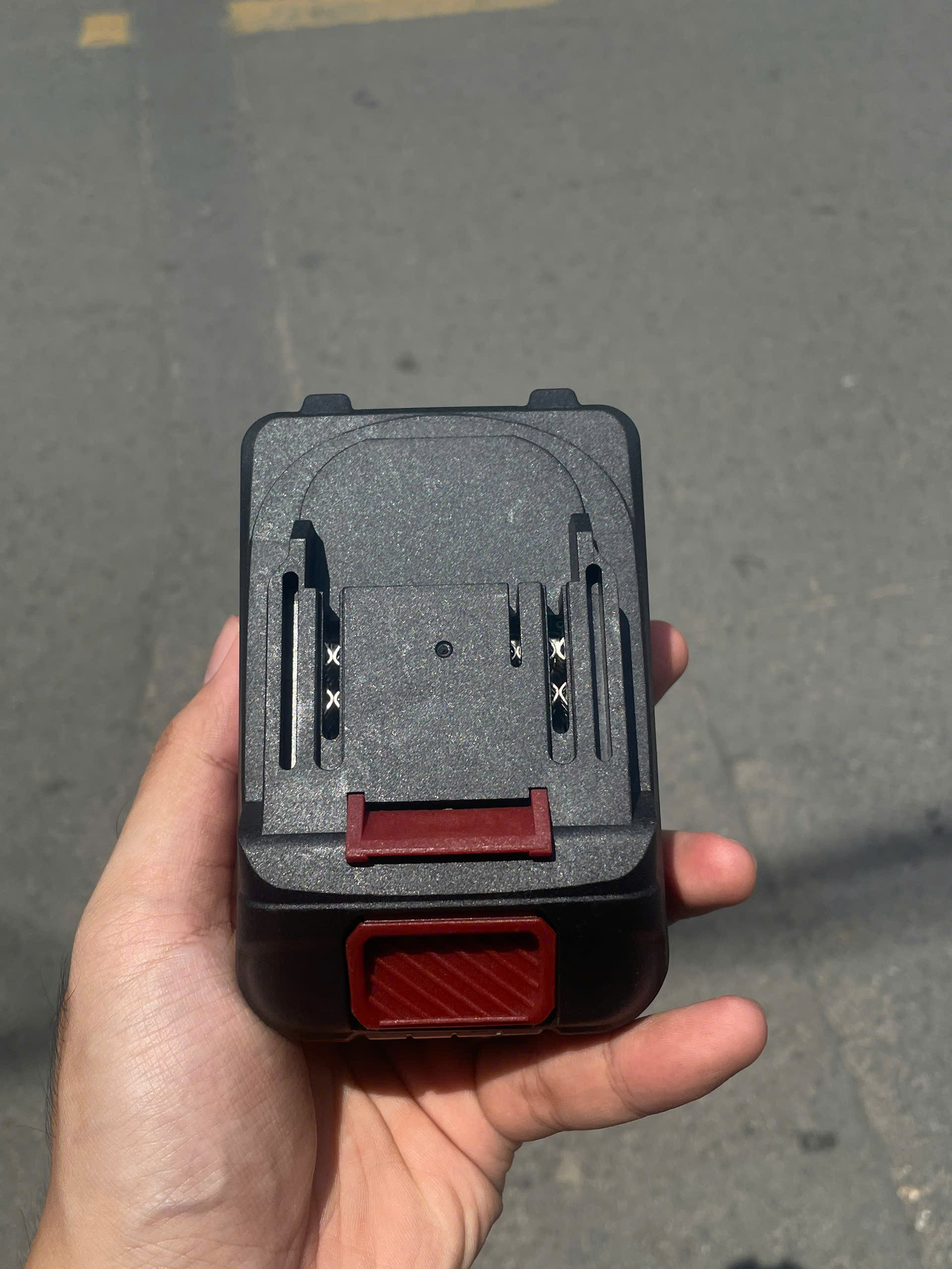 Pin 21V/4.0Ah TOYOKO PIN002 (10 Cell, dòng Pro)