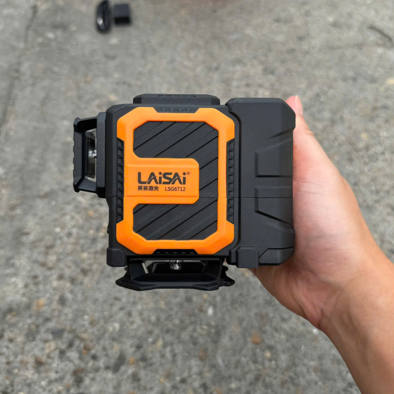 Máy cân bằng laser LAISAI LSG6712 - 12 tia xanh