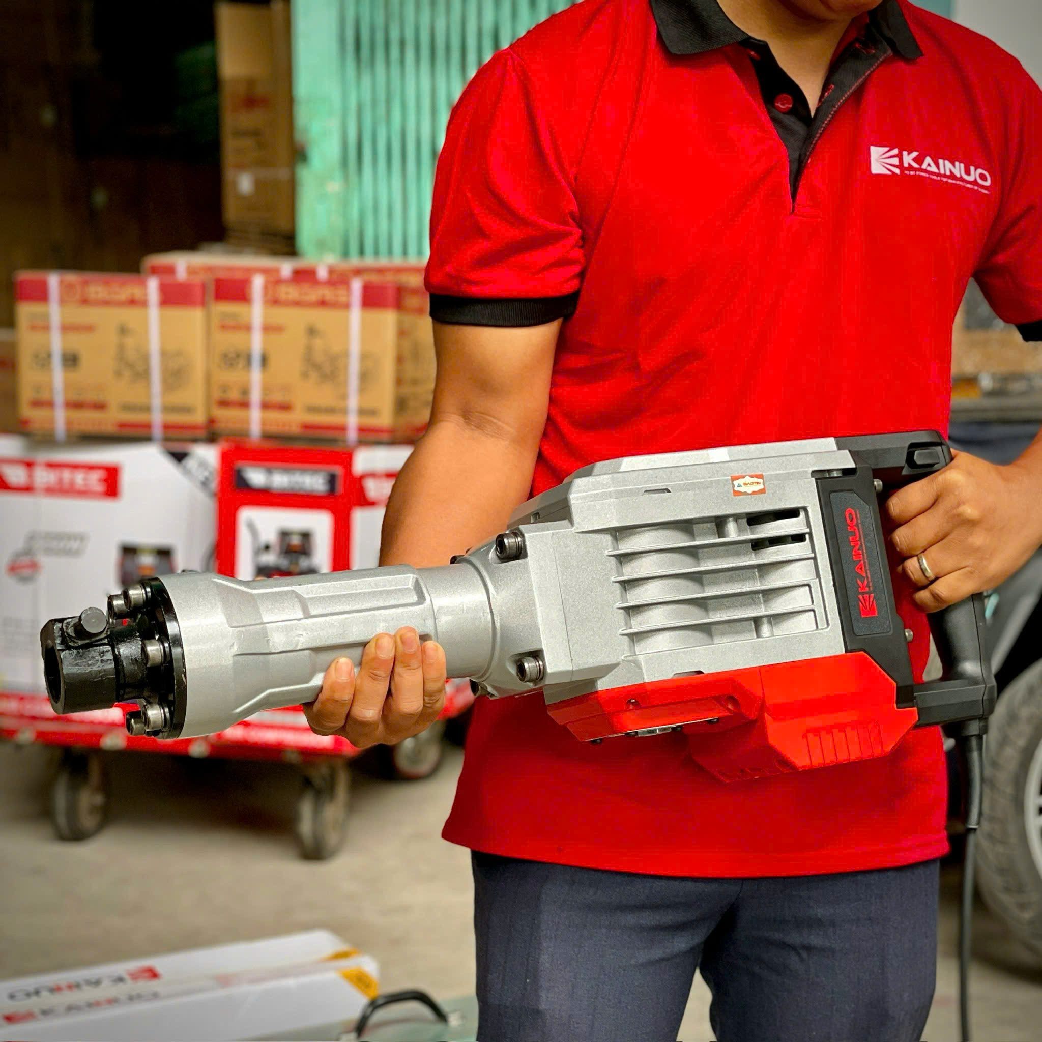 Máy đục bê tông Kainuo 8816 1800W, 30mm