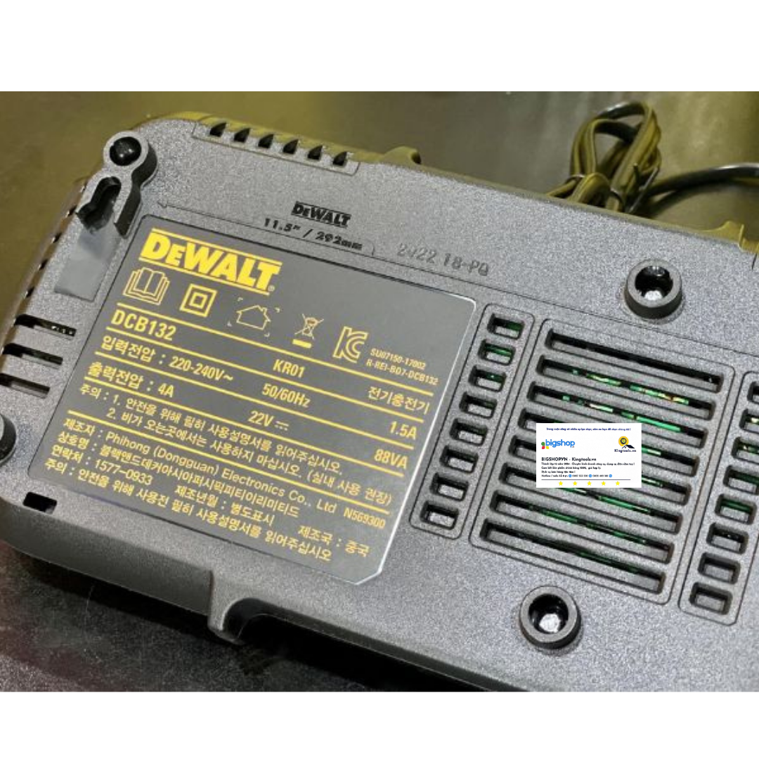 Đế sạc pin đôi DEWALT DCB132-KR (Điện thế pin 18V - 60V)