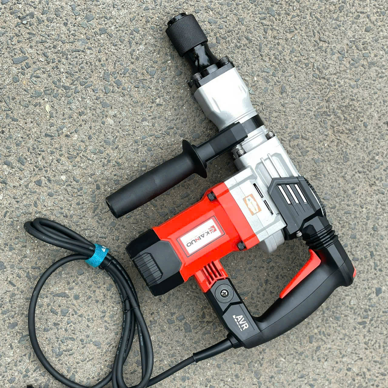 Máy đục Kainuo 17mm KN8518, CS 1380W