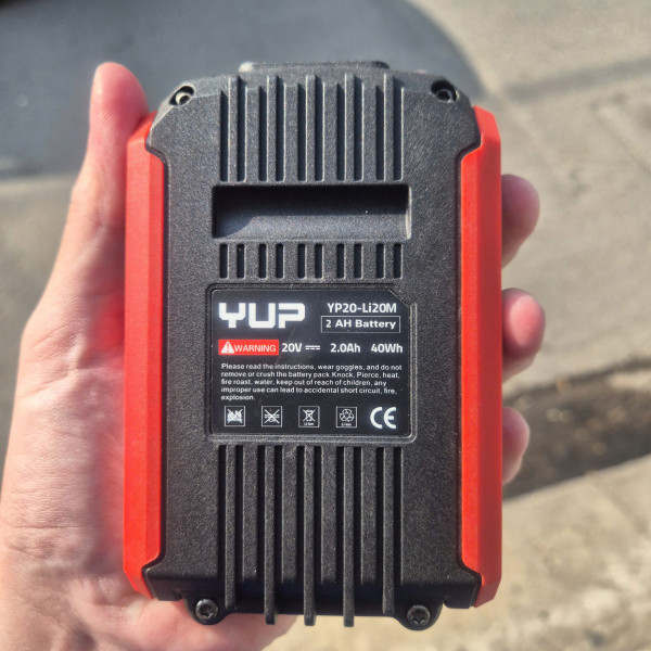 Máy khoan pin YUPAI YP20 DR13M 13mm có búa, 20V, 60N  (2 pin 2Ah, sạc, hộp nhựa)