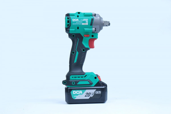 Máy siết bu lông dùng pin 20V DCA ADPB358EM