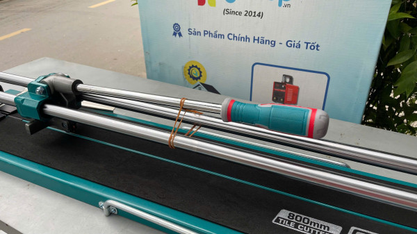 Bàn cắt gạch đẩy tay 800mm TOTAL THT578001
