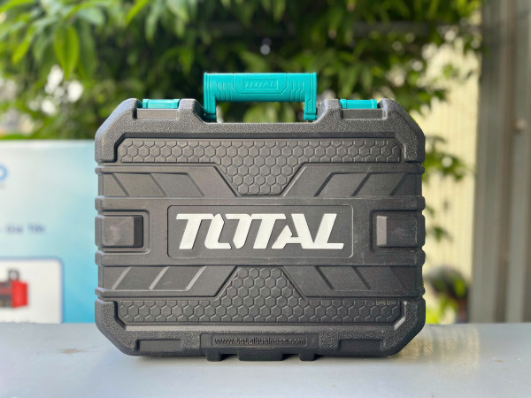 Bộ 81 món bao gồm máy khoan TDLI12415 dùng pin 12V TOTAL THKTHP10812