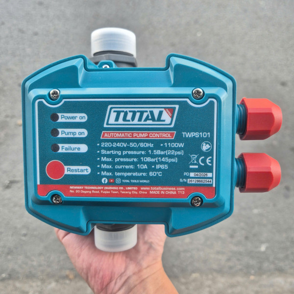 Máy rờ le bơm nước tự động bằng áp suất TOTAL TWPS101 (Công suất 1100W, 10Bar)