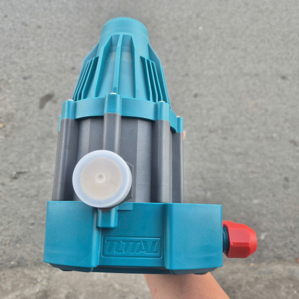 Máy rờ le bơm nước tự động bằng áp suất TOTAL TWPS101 (Công suất 1100W, 10Bar)