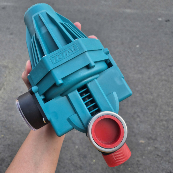Rờ Le Bơm Nước Tự Động Bằng Áp Suất TOTAL TWPS102