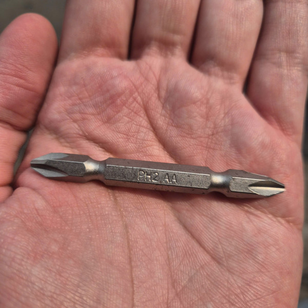 Máy khoan pin có động lực Makute CID-121-13-2BL 