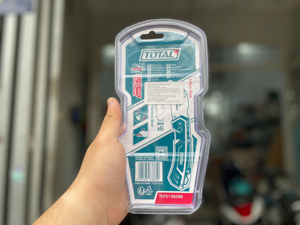 Dao rọc xếp 180mm TOTAL THT5136288