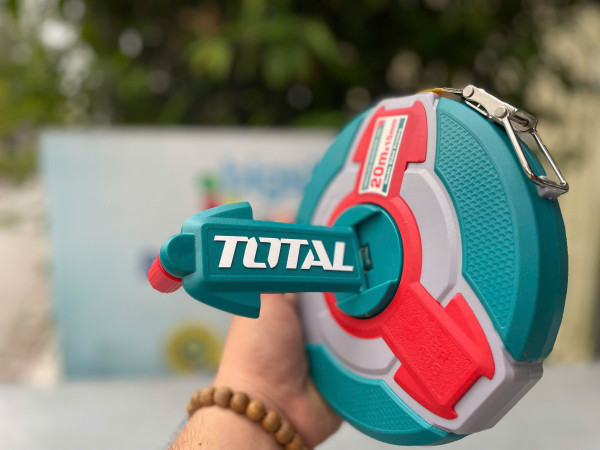 Thước dây sợi thủy tinh (20m) TOTAL TMTF18206