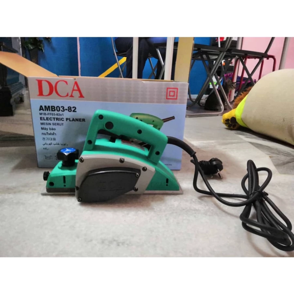 Máy bào gỗ 82mm cầm tay DCA AMB03-82 500W