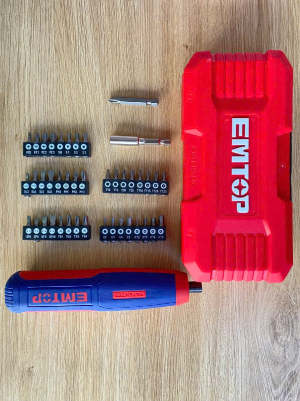 Máy vặn vít dùng pin EMTOP 4V ECSR0406