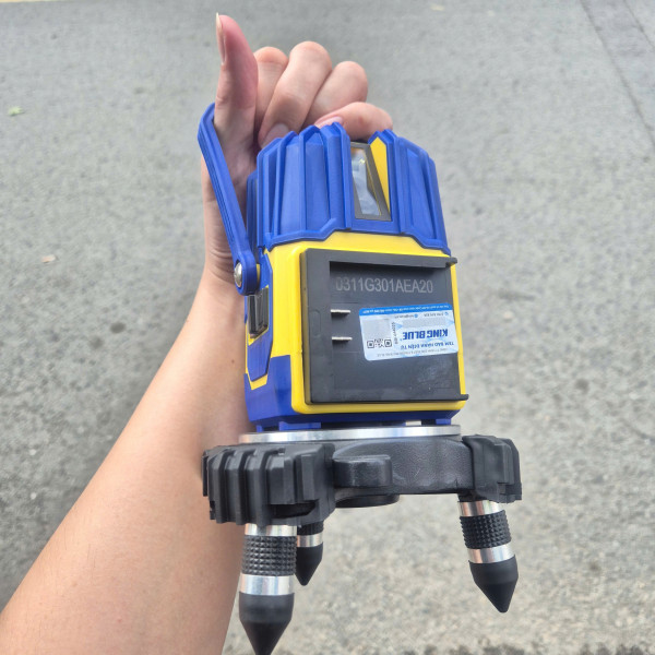 Máy cân bằng laser KINGBLUE KB-05XS (5 tia xanh)