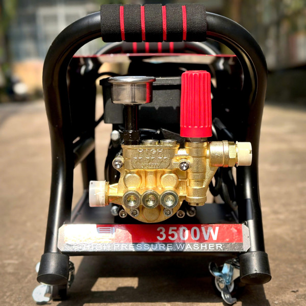 Máy xịt rửa xe Chỉnh Áp BITEC  BT3510TE- 3500W - motor từ lõi đồng