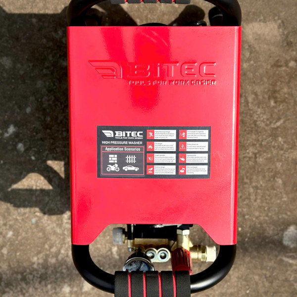 Máy xịt rửa xe Chỉnh Áp BITEC  BT3510TE- 3500W - motor từ lõi đồng