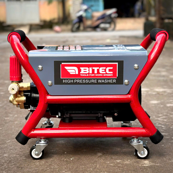 Máy xịt rửa xe Chỉnh Áp BITEC  BT3510TE- 3500W - motor từ lõi đồng