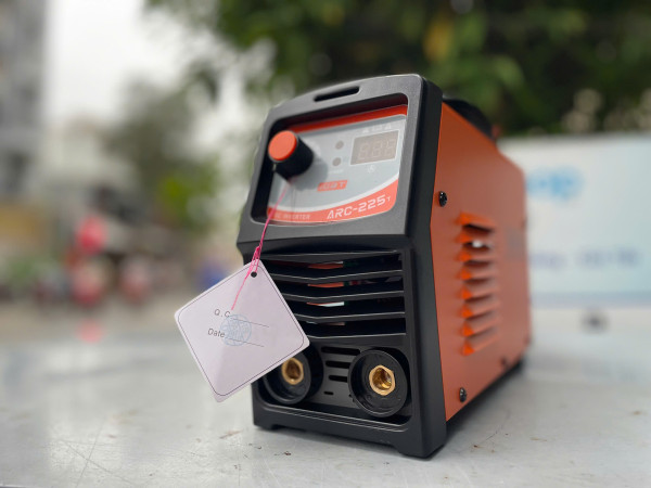 Máy hàn điện tử mini FEIFANKE ARC-225T điện áp 220V hàn que 1.6–3.2mm