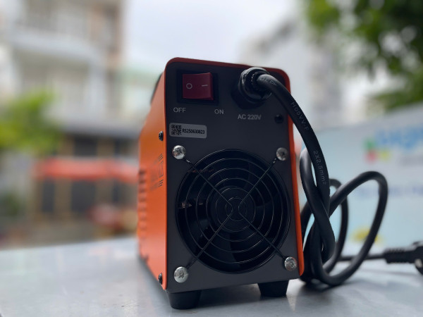 Máy hàn mini FEIFANKE ARC-265T điện áp 220V hàn que 1.6–4.0mm