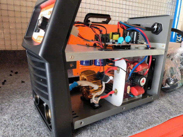 Máy hàn que điện tử FEIFANKE ARC-250ST hàn que 1.6 đến 3.2mm