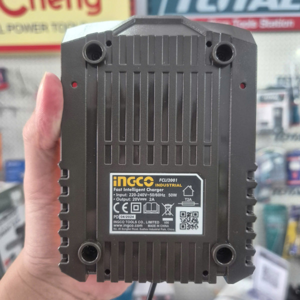 Bộ 2 pin 2.0Ah và 1 sạc INGCO FBCPK1222 chính hãng