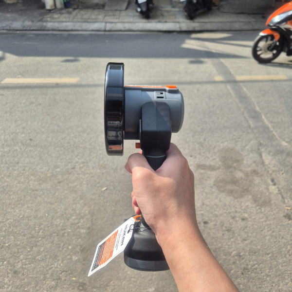 Máy Cắt Cầm Tay Hukan G2-C101MN Không Chổi Than Chân Pin