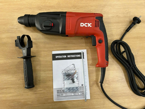 Máy khoan búa 3 chức năng 800W 26mm DCK KZC05-26B